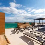 Precioso Departamento 5ta Av. Hermoso roof top!